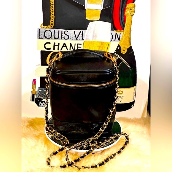 CHANEL Handbags - CHANEL Bicolore Lambskin Vanity Hand Bag Include Chain Code 4271713 with COA